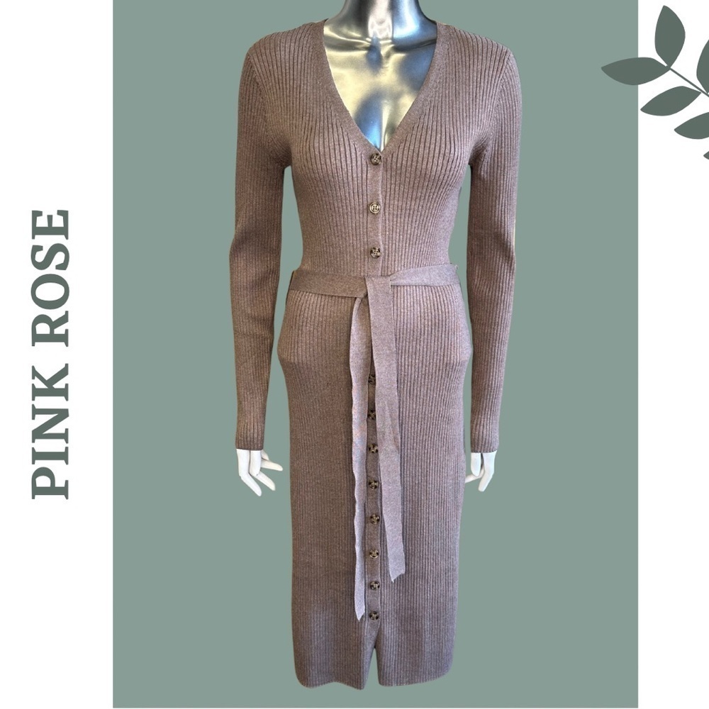 🛍️3/$40 Pink Rose Women's Knit Dress Button
Front  Tie Waist Brown
Large